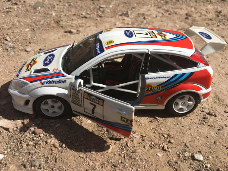 Illustration for article titled 1/24th scale Bburago 1999 Ford Focus
